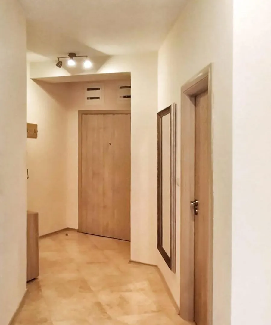 La Mer Spacious Apartment With A Sea View Warna