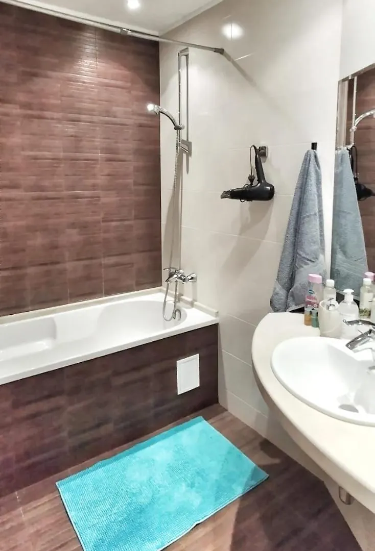 La Mer Spacious Apartment With A Sea View Warna 0*,